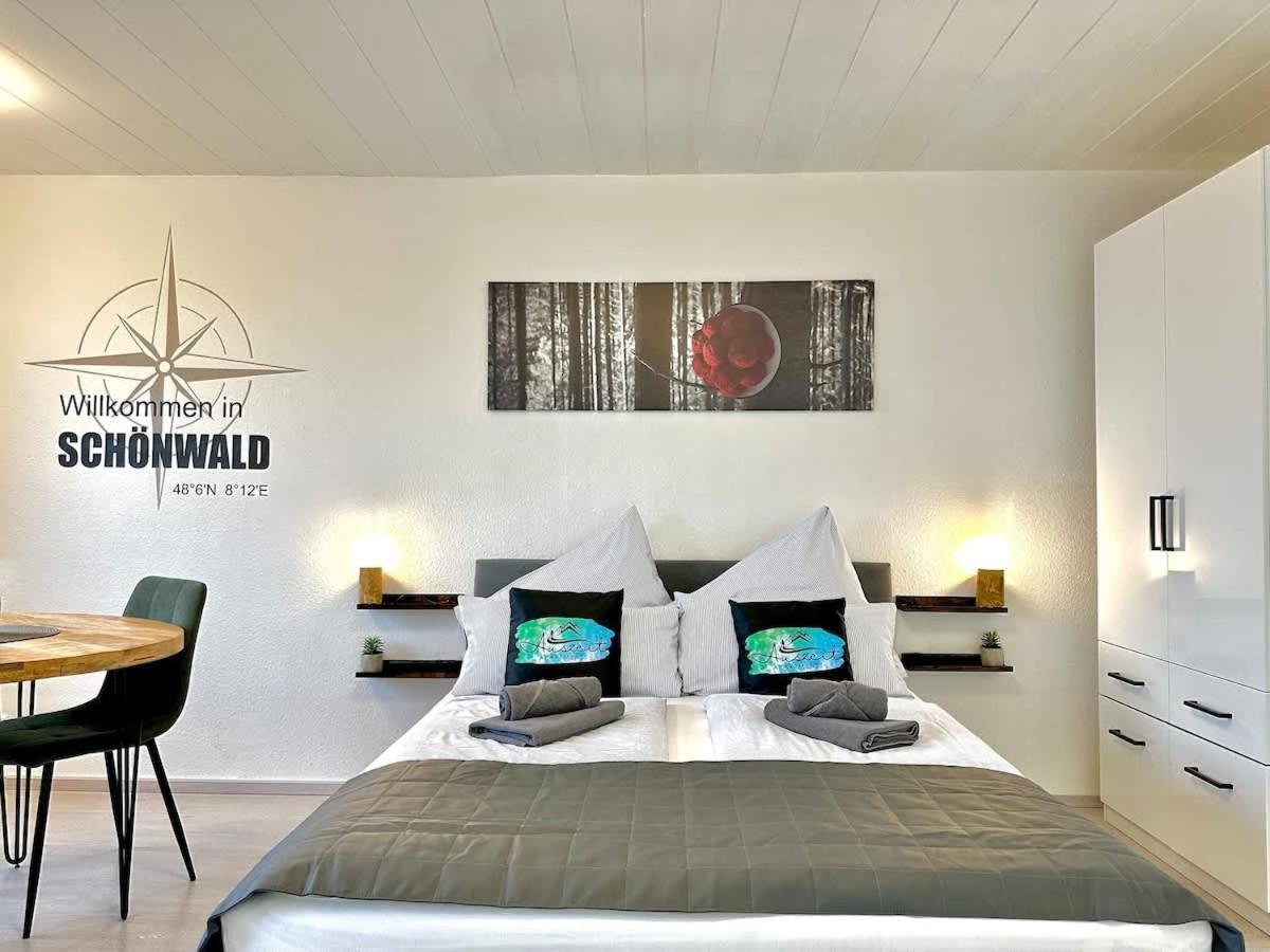 Relaxapartments Black Forest Nature Mit Beheiztem Indoor-Pool Und Sauna - Sonnenbalkon Mit Blick Ins Gruene, Schnelles Internet, Naehe Triberger Wasserfaelle, Fuer Bis Zu 2 Personen Schönwalde Esterno foto